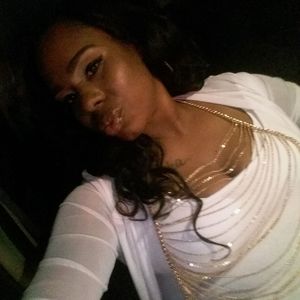 Meet your Posher, Latasha